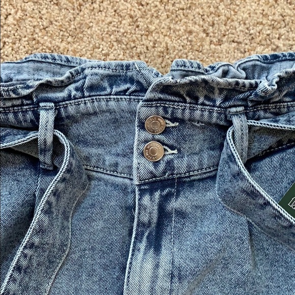 High waisted jean shorts, Size S, NWT - Picture 2 of 4